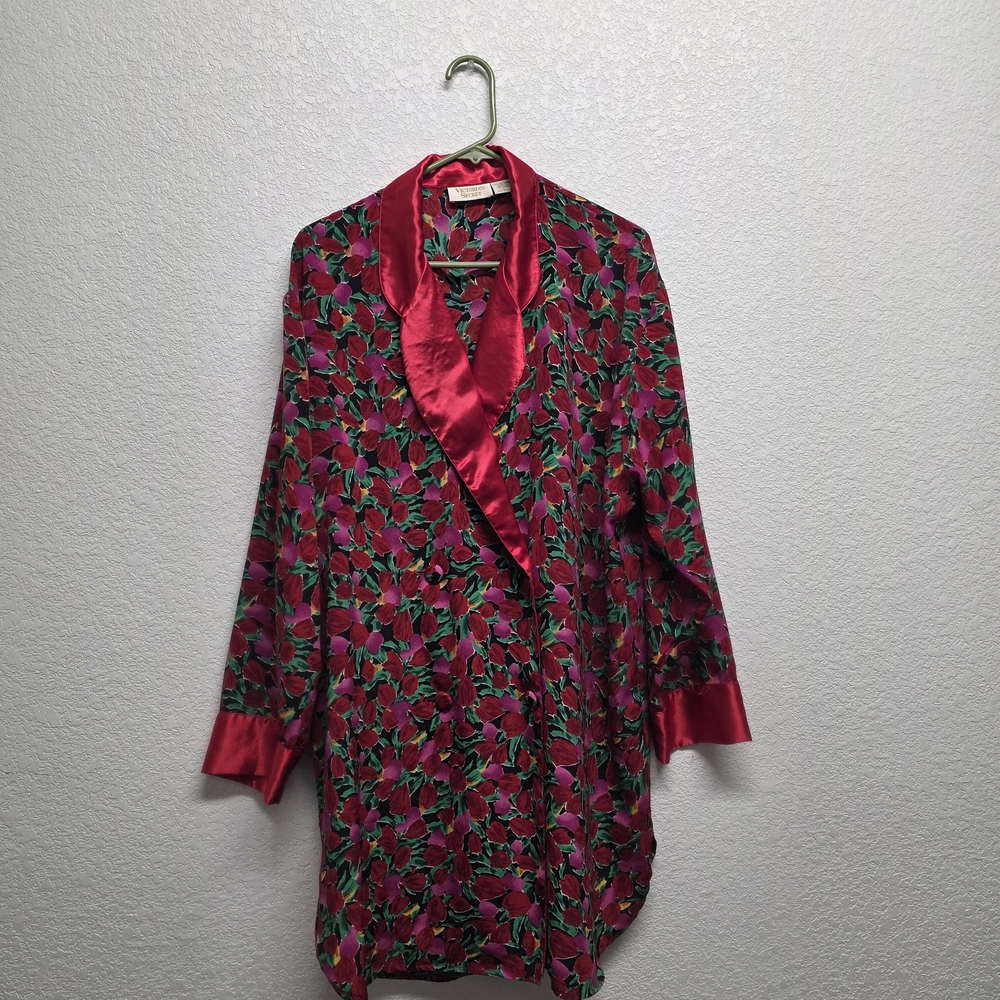 Vintage Victoria's Secret Floral Double-breasted Nightshirt Size L
